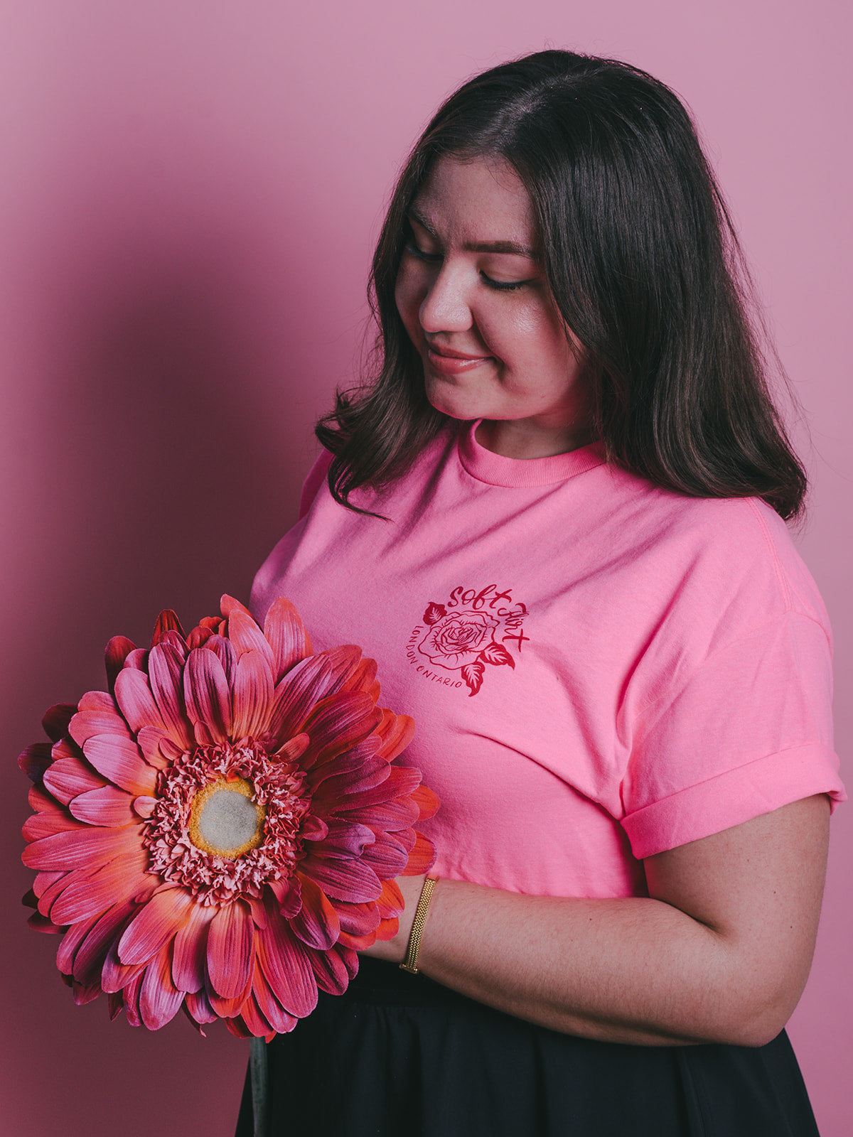 soft flirt tee -- neon pink special