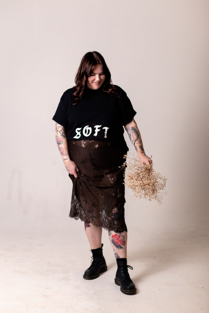 soft belly loose cropped tee