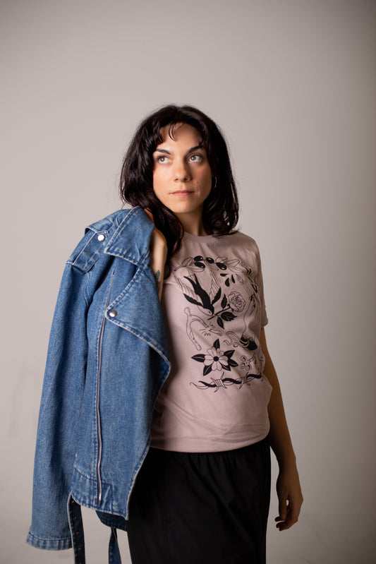 soft flirt flash tee