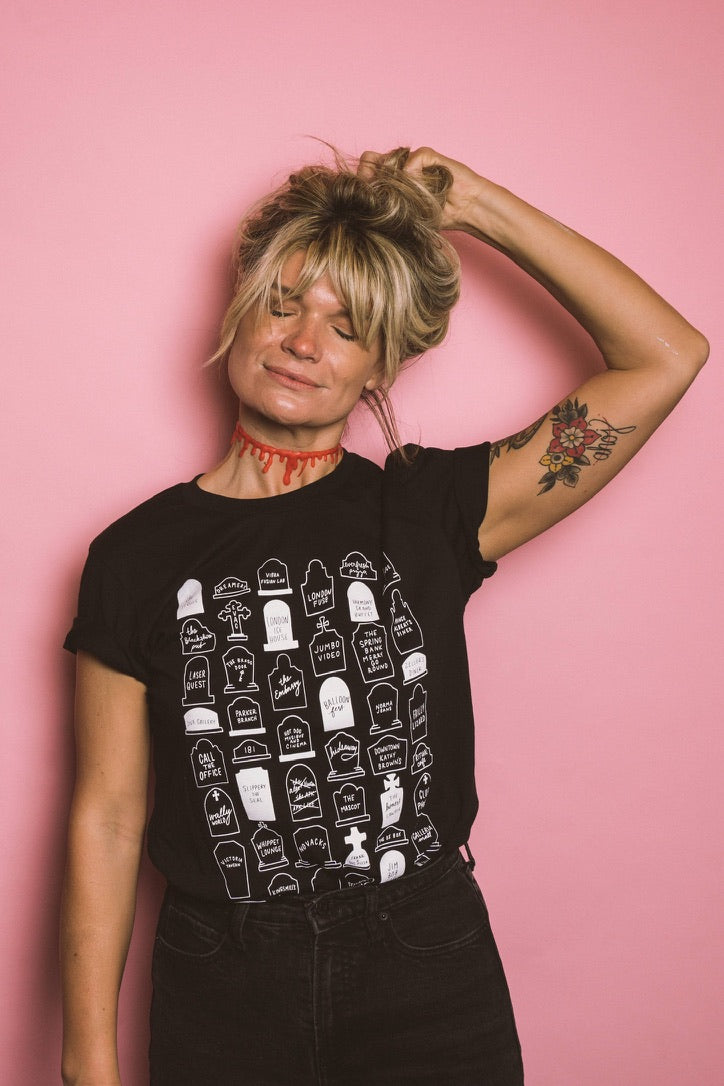 lost loves of london black tee